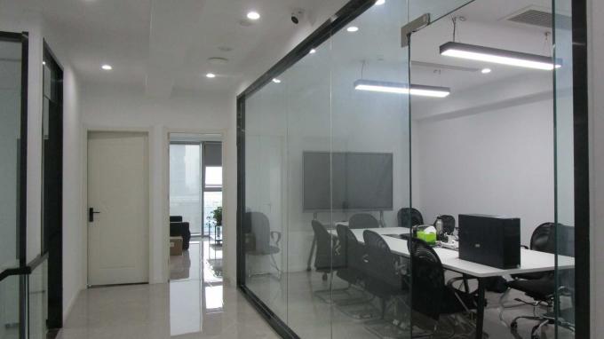 Máy in nhãn mã vạch để bàn 384dpi Máy in hóa đơn nhiệt 80mm màu trắng 10